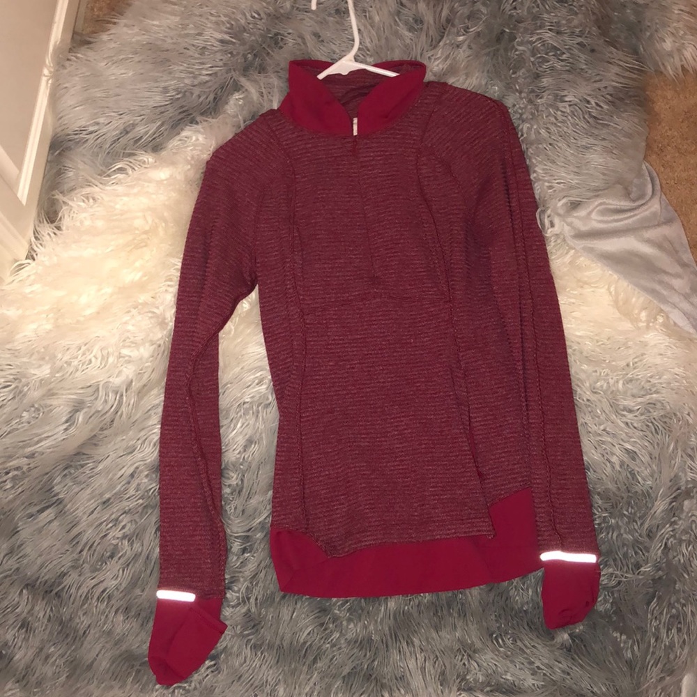size 8 lululemon sweater/sweatshirt